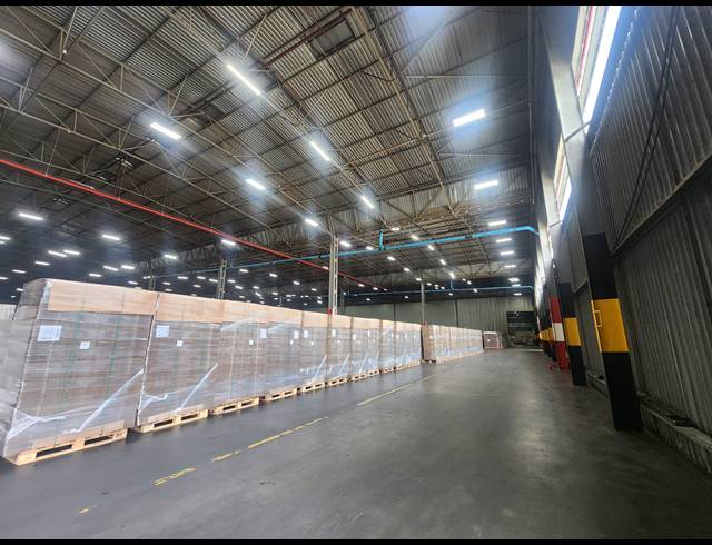 24,910M² WAREHOUSE TO LET IN WADEVILLE